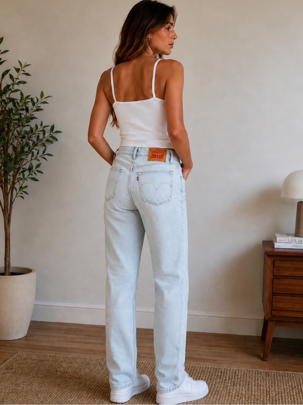 Levi's 501 Light Blue High-Rise Straight Leg Jeans - Picture 5 of 5